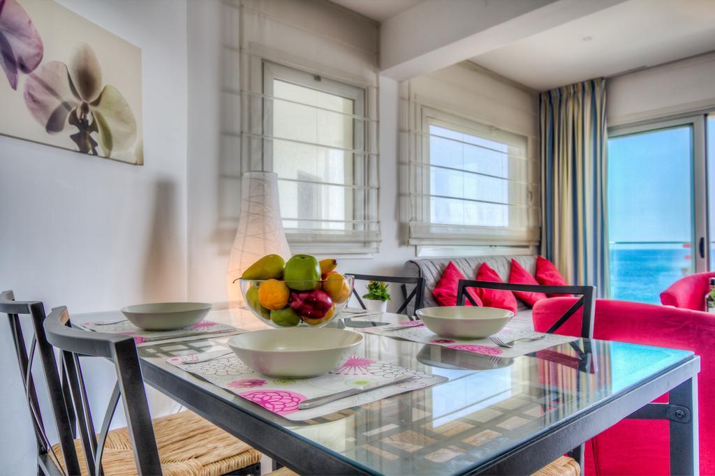 Beachfront Trident Protaras Exterior foto