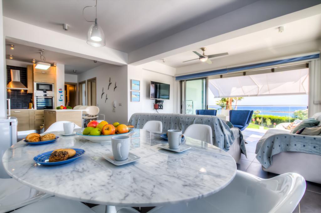 Beachfront Trident Protaras Exterior foto